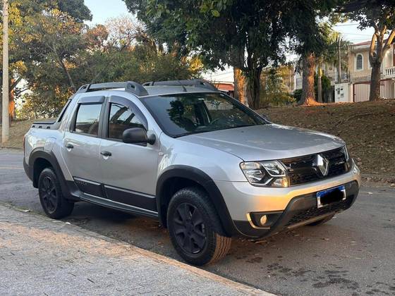 RENAULT DUSTER OROCH 1.6 16V FLEX EXPRESSION 4P MANUAL RENAULT DUSTER OROCH 1.6 16V FLEX EXPRESSION 4P MANUAL